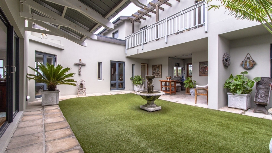 3 Bedroom Property for Sale in Birkenhead Western Cape